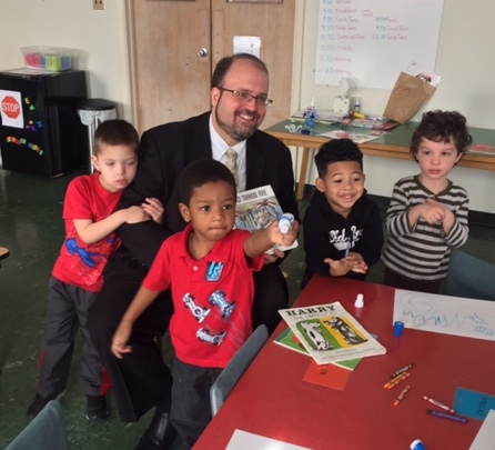 Mayor Visits New City School